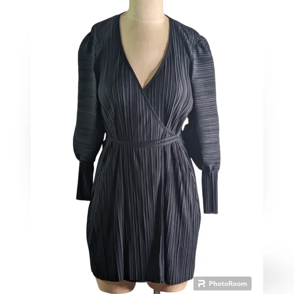 & Other Stories | Dresses | Other Stories Black Pleated Belted Wrap Dress  Sz 2 Nwt | Poshmark